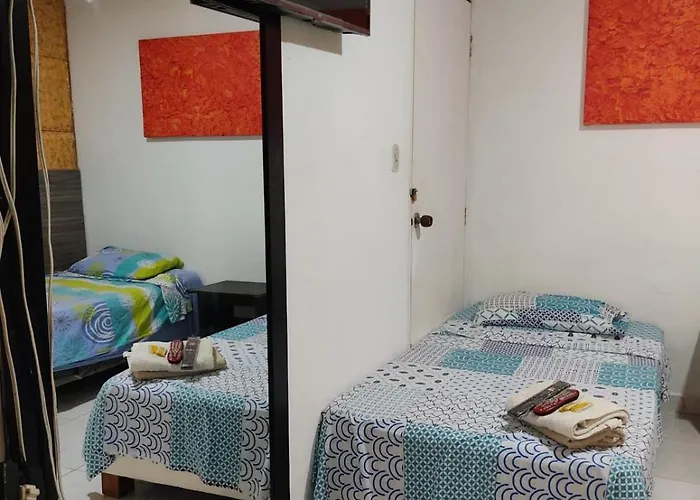 Home To Go Hostal Apartamentos