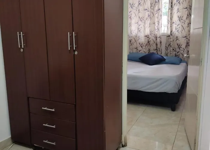 Home to Go Hostal apartamentos